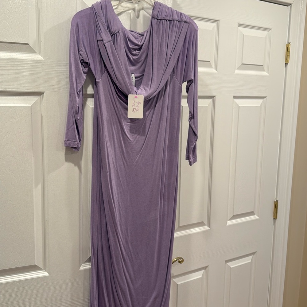 Sexy Mama Maternity NWT lilac off the shoulder Stretchy Maternity dress size 4